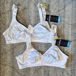 NEW Bali White Bra Bundle of 2 Sz 34B Classic Support Cool Comfort Wireless NWT